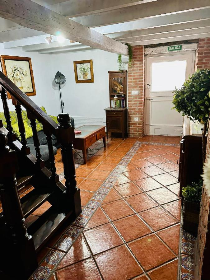 Apartamentos Nel I Santillana del Mar Bagian luar foto