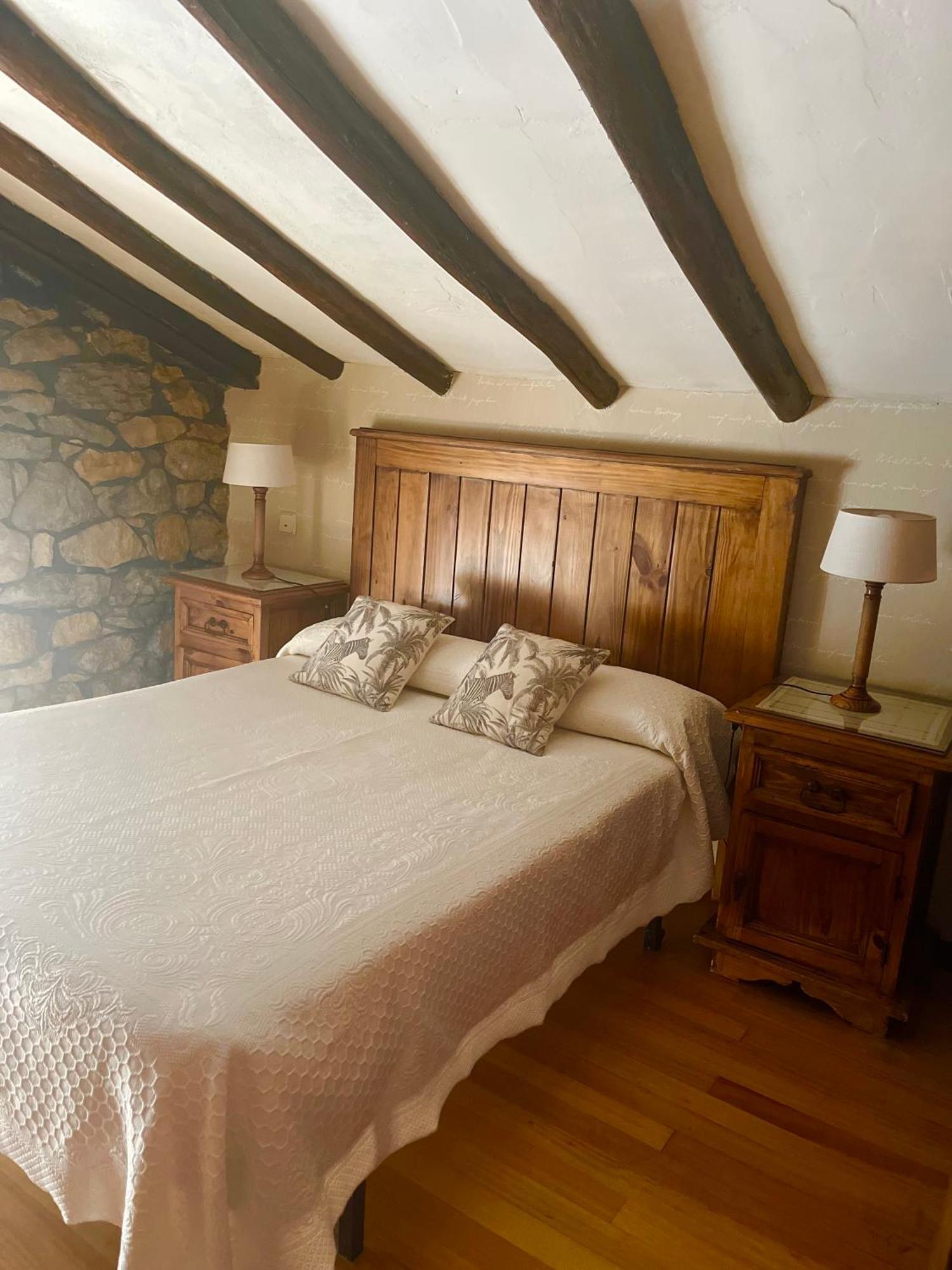 Apartamentos Nel I Santillana del Mar Bagian luar foto